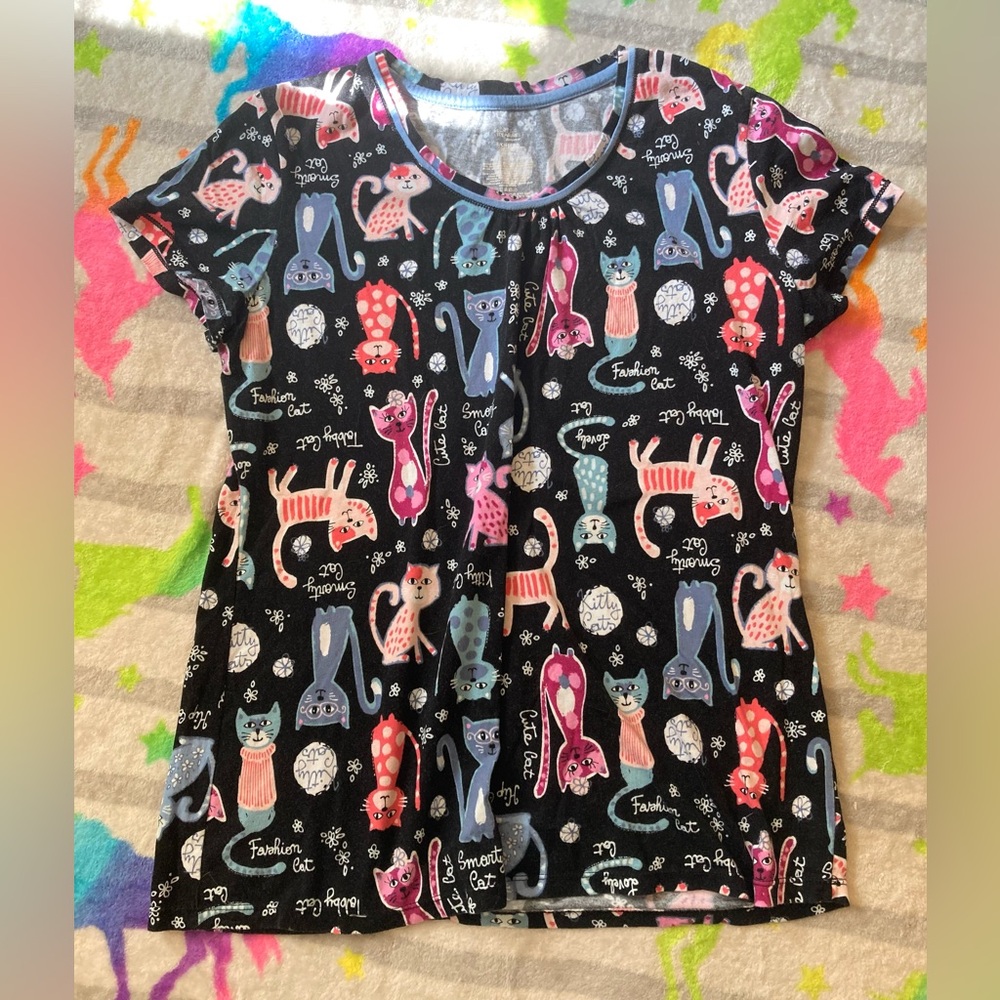 🐈 Cat T-Shirt, size Small